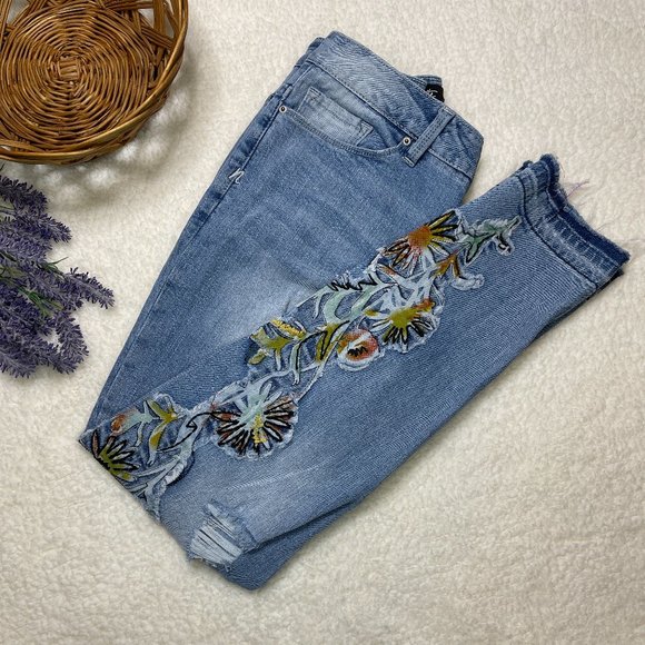 Nanette Lepore Denim - Nanette Lepore Patchwork Thompson Boyfriend Jean 2